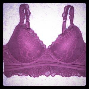 Women’s size m Victoria’s Secret Bralette